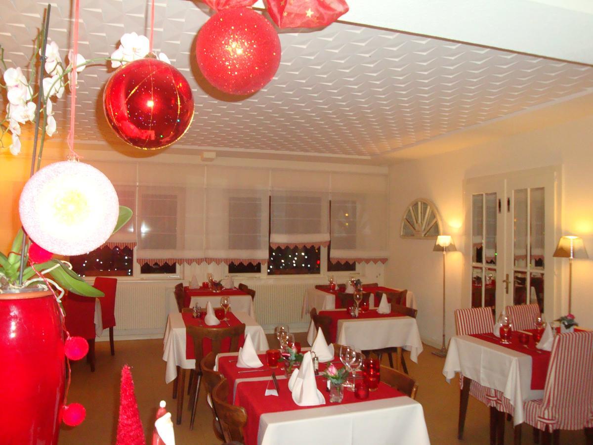 Hotel Restaurant Aux Sapins タン エクステリア 写真